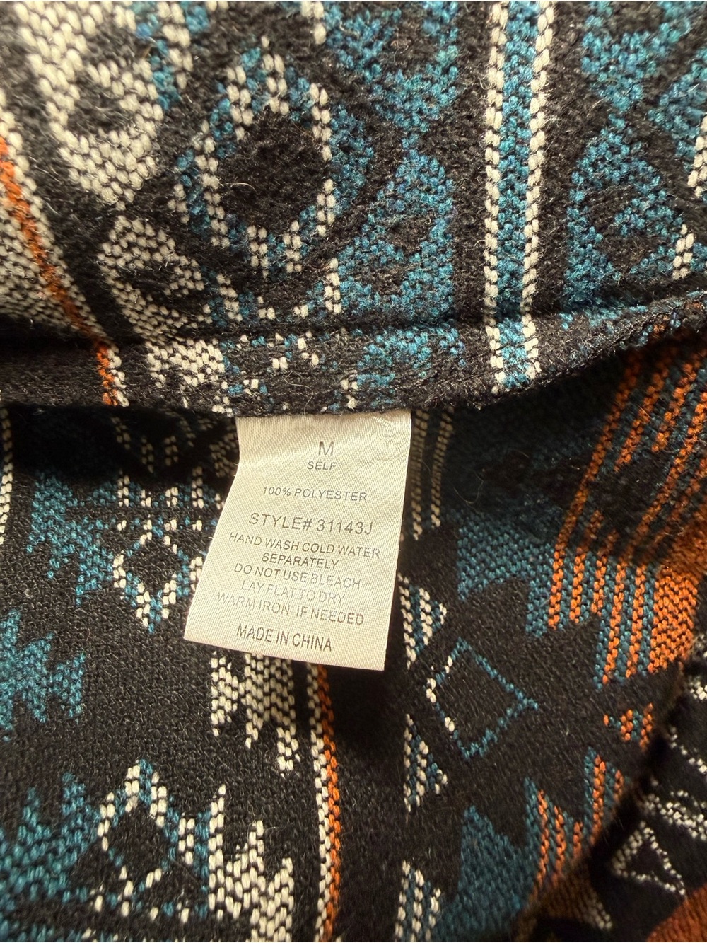 Blue B Collection Women’s Aztec Patterned Button-Down Shacket - Picture 8 of 9